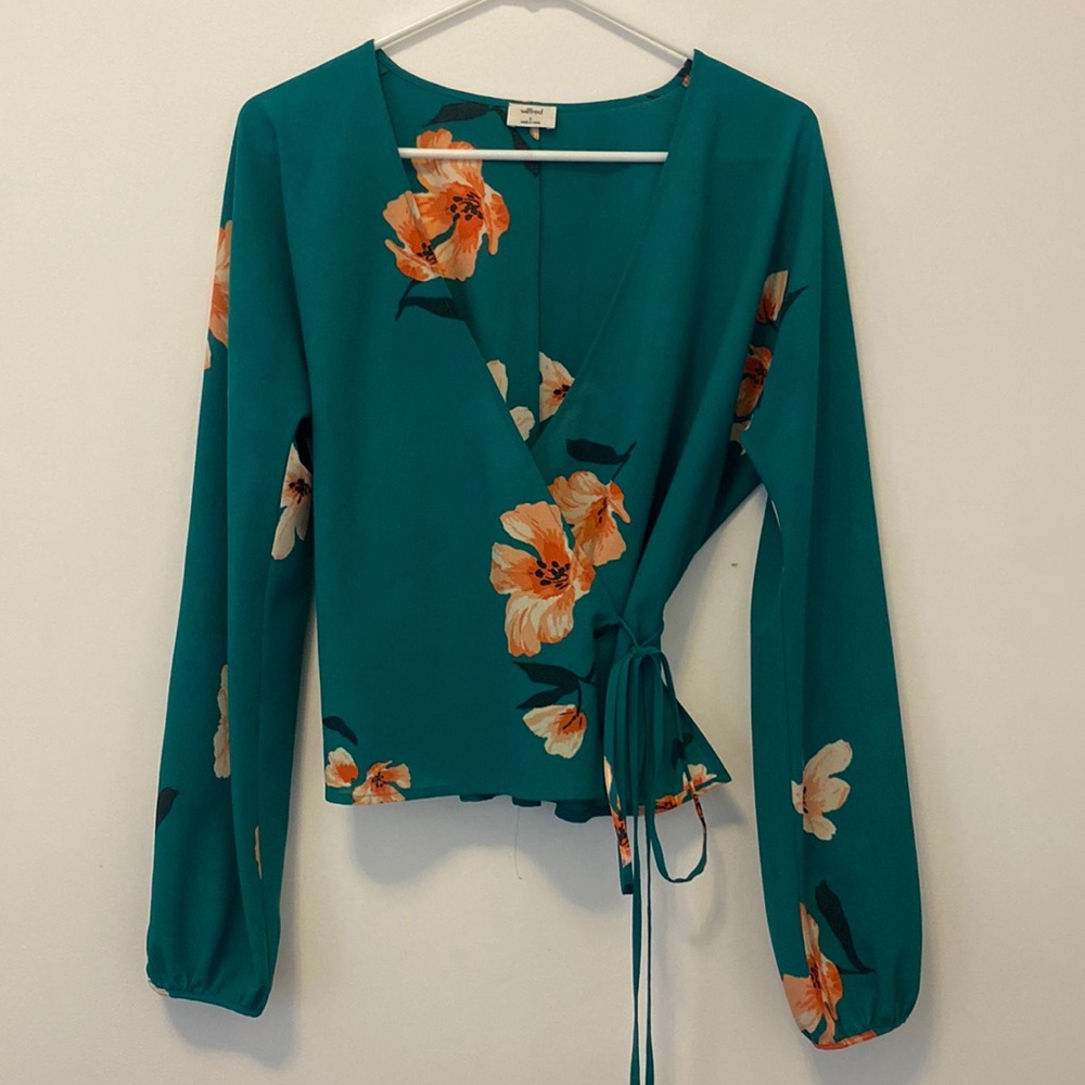 Aritzia Wilfred Blouse